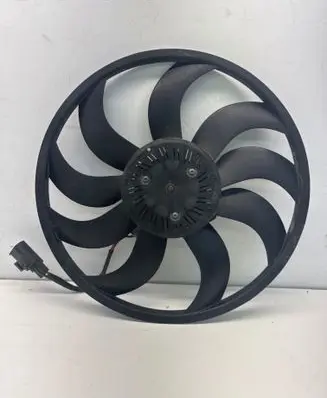 BMW 4 F36 Gran coupe Electric radiator cooling fan 8641946