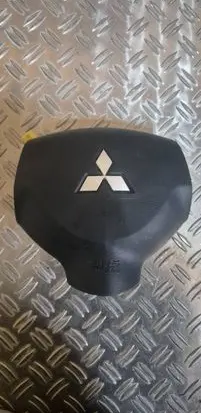Mitsubishi Lancer VIII Steering wheel airbag