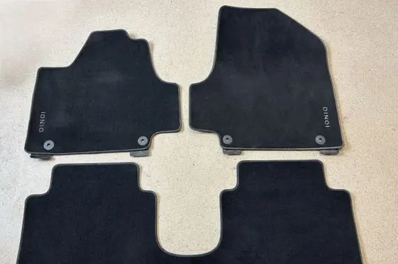 Hyundai Ioniq 5 Car floor mat set GI143ADE05 GI143ADE00