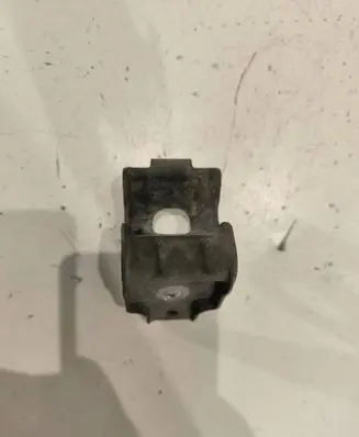 Opel Insignia A Radiator mount bracket 13239137 0491