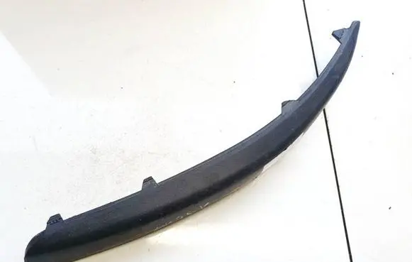 Volkswagen Tiguan Front bumper splitter molding