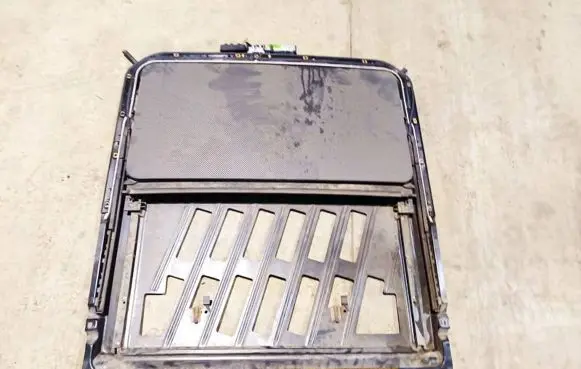 Mercedes-Benz C W202 Sunroof set 2027800029