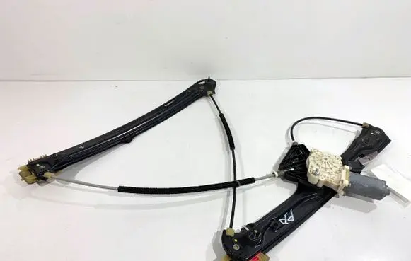 BMW X6 F16 Front door window regulator with motor 7322748
