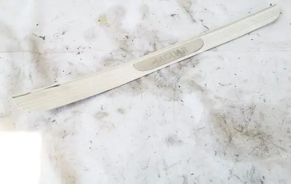 Jaguar S-Type Front sill trim cover xr835413208ba xr83-5413208-ba