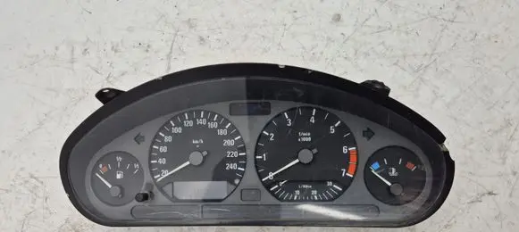 BMW 3 E36 Speedometer (instrument cluster) 8364382