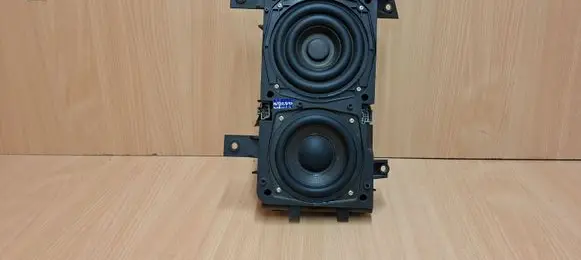 Volvo S40, V40 Subwoofer speaker 30630166 902275479924 0030800087