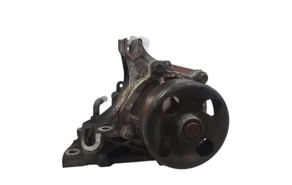 Nissan Juke I F15 Water pump 038146