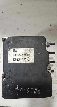 Volkswagen Polo IV 9N3 ABS Pump 6Q0907379AS 0265950592 78214K0988