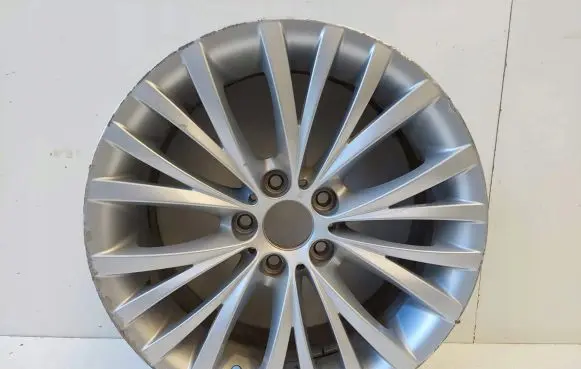 BMW Z4 E89 R18 alloy rim 6785250