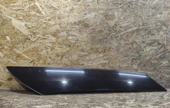 Jaguar XJL (C) pillar trim AW9329148A