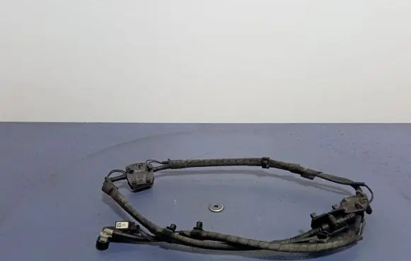 BMW 5 F10 F11 Windshield washer spray nozzle 13264011