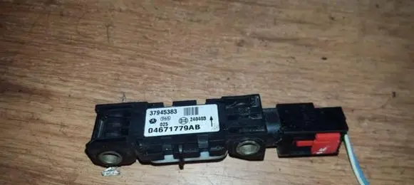 Chrysler Pacifica Airbag deployment crash/impact sensor 04671779ab 240403