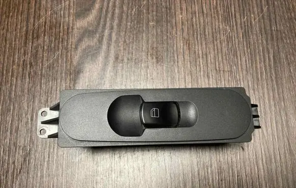 Mercedes-Benz Sprinter W906 Electric window control switch 9065451913 A9065451913
