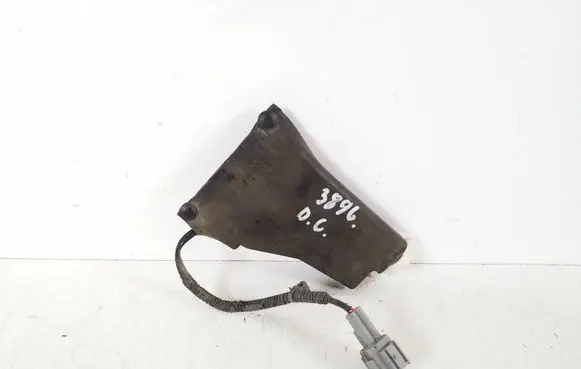Fuel tank cap lock