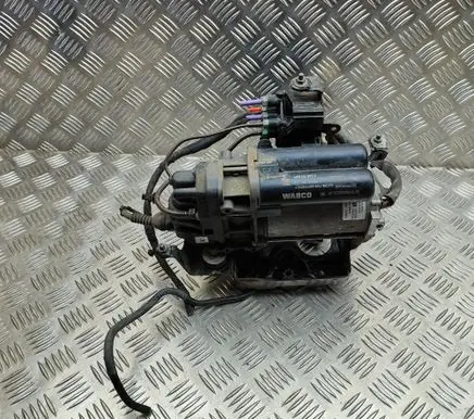 Porsche Cayenne (9Y0 9Y3) Air suspension compressor/pump 4M0616005G 4430203001