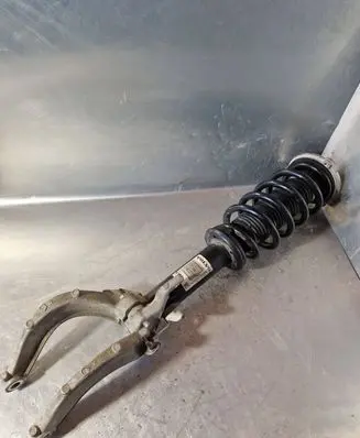Volvo S90, V90 Front shock absorber with coil spring 31658252 3913621