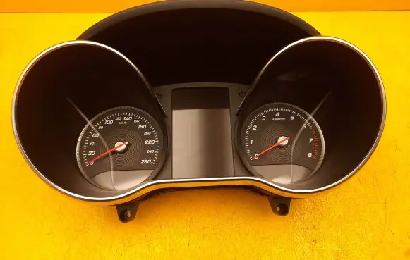 Mercedes-Benz C W205 Speedometer (instrument cluster) A2059000716