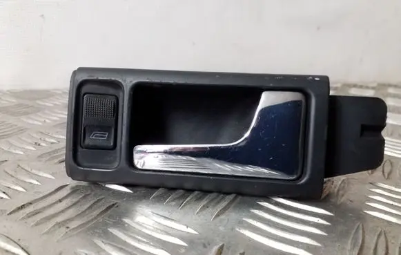 Audi A6 S6 C4 4A Front door interior handle 4A0837020C
