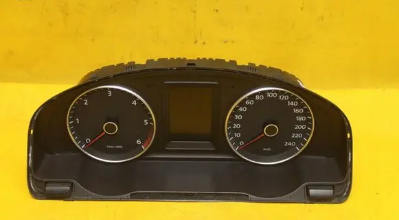 Volkswagen Transporter - Caravelle T5 Speedometer (instrument cluster)