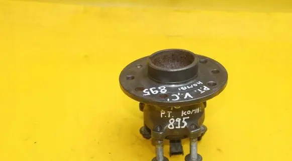 Opel Vectra C Rear wheel hub 