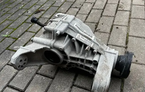 Jeep Grand Cherokee WL Rear differential P68378937AB P68378937 4460060836