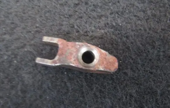 KIA Ceed Fuel Injector clamp holder