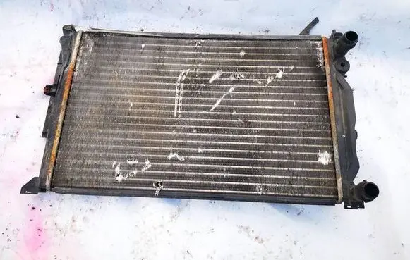Audi A4 S4 B5 8D Coolant radiator 8D0121251Q