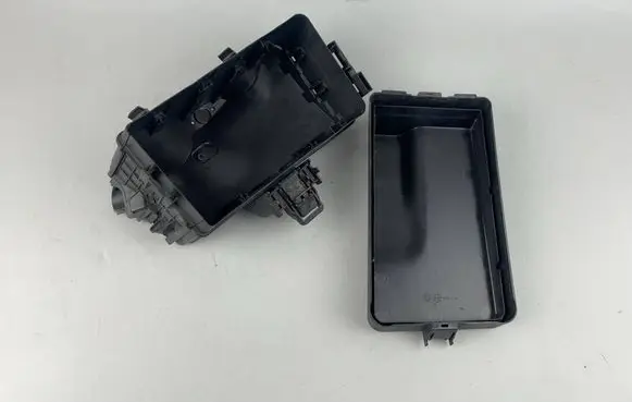 Audi A3 8Y Fuse box cover 5WA907361A 5WA927165 5WA937132A