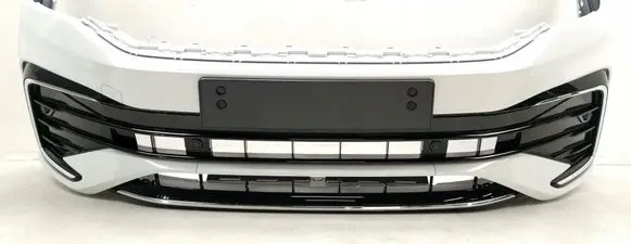 Volkswagen Tiguan Front bumper 5NA807221D
