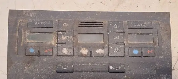 Audi A4 S4 B6 8E 8H Climate control unit 8E0820043 0124412