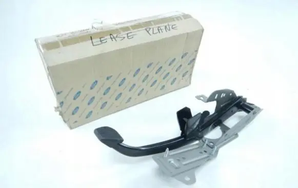 Ford Focus Brake pedal 1520324