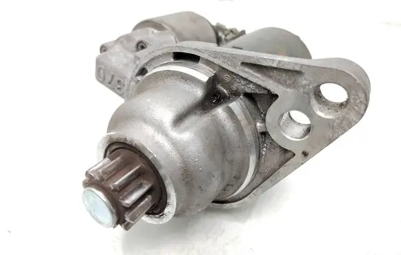 Volkswagen PASSAT B6 Starter motor 1005831370 026308