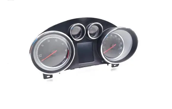 Opel Zafira C Speedometer (instrument cluster) 769166-750U