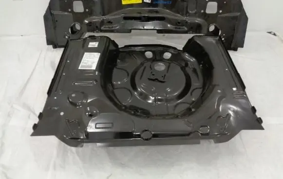 Citroen C3 Trunk bottom trim panel 
