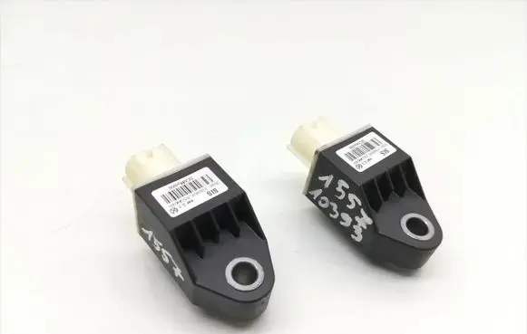 Hyundai i40 Airbag deployment crash/impact sensor 95920-0U000