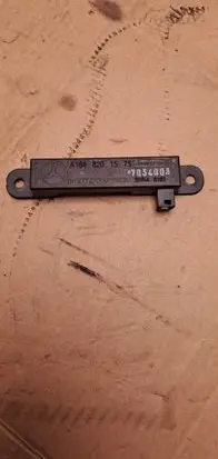 Mercedes-Benz ML W164 Keyless (KESSY) go control unit/module A1648201575