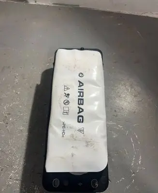 Porsche Macan (95B) Passenger airbag 95B880204