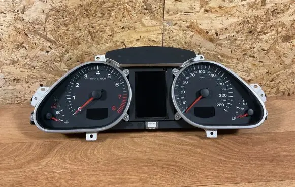 Audi A6 S6 C6 4F Speedometer (instrument cluster) 4F0920900M 503000730106 4F0910900A
