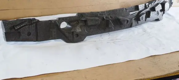 Mercedes-Benz E W212 Front bumper foam support bar A2128800535