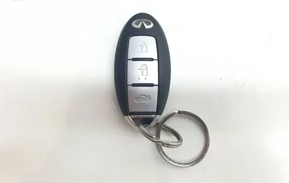 Infiniti Q50 Ignition key/card S180144202