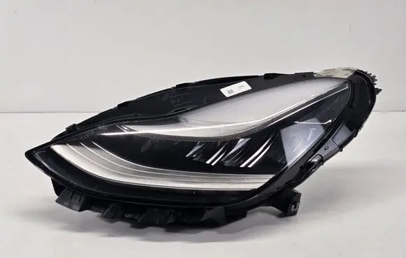Tesla Model 3 Headlight/headlamp 107737500C L90137042