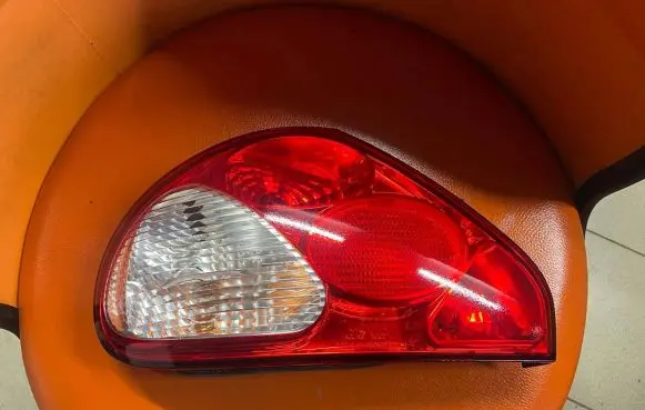 Jaguar X-Type Rear/tail lights 890217