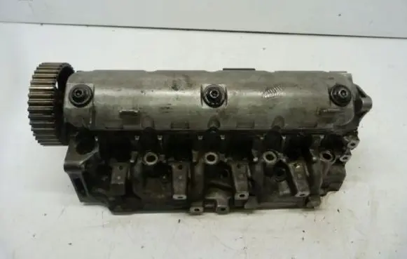 Mitsubishi Space Star Engine head 