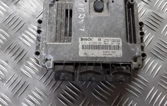 Renault Laguna II Engine control unit/module 0281011969 8200311539 8200440204