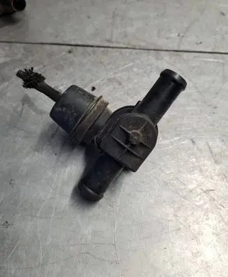 Volkswagen II LT Engine coolant pipe/hose 701619809G