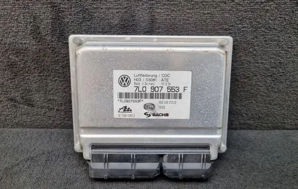 Volkswagen Touareg I Suspension control unit/module 7L0907553F