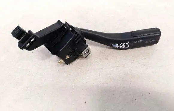 Volkswagen Golf V Indicator stalk 1k0953513
