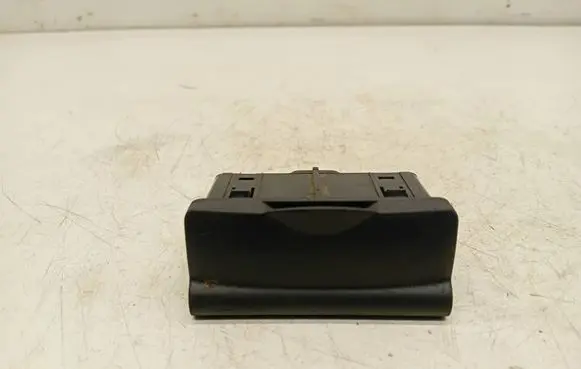 Renault Megane III USB socket connector 280230002R 061009141351