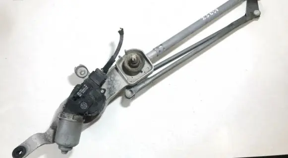 Opel Insignia A Front wiper linkage and motor