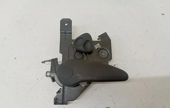 Nissan Primastar Sliding door lock 91166040
